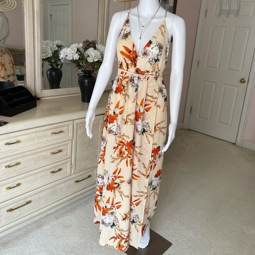 Simplee Lace Up Backless Pleated Wrap Hem Dress size Small